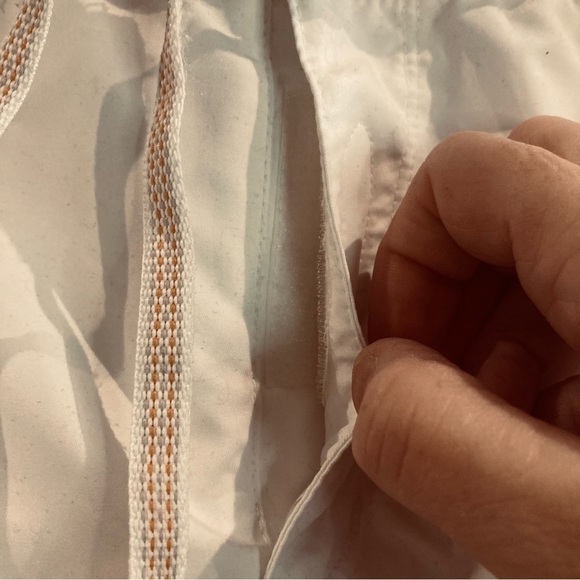 THE NORTH FACE Sz 12 Outdoor Capri Pants Many Pockets Drawstring Velcro Closure - Picture 4 of 9